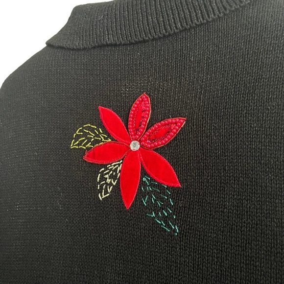 Vintage Christmas Sweater Vest Black Poinsettia Embroidered Zip Front Holiday - Picture 6 of 9